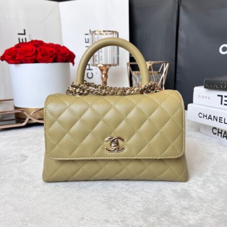 Used in very Good condition Chanel Coco 9.5 Caviar Microchip Full Set 1