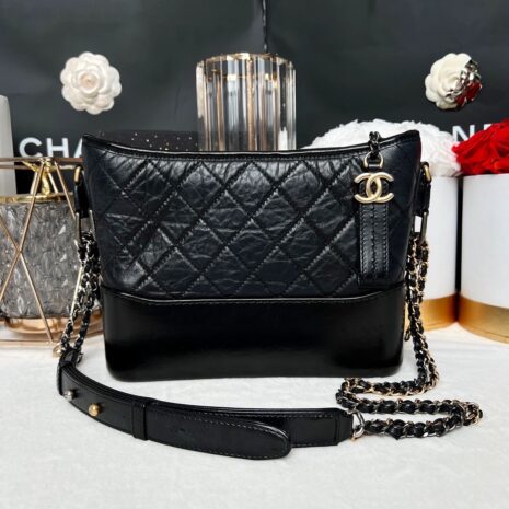 Used in good condition Chanel Gabrielle New Medium Size Calfskin Microchip Full Set 1