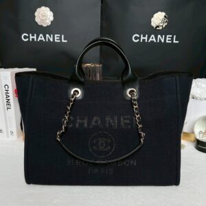 CHANELシャネル　リネン　パフスリープ　ブラウスクリーニング済み CHANELシャネル リネン パフスリープ ブラウスクリーニング済み