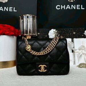 Used In Very Good Condition Chanel Mini 7.5 Caviar Adjustable Microchip Full Set มีใบตรวจเลข
