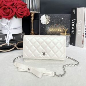 Used Like New Chanel Pearl White Quilted Lambskin Wallet on Chain Silver Hardware 21K Microchip Full Set