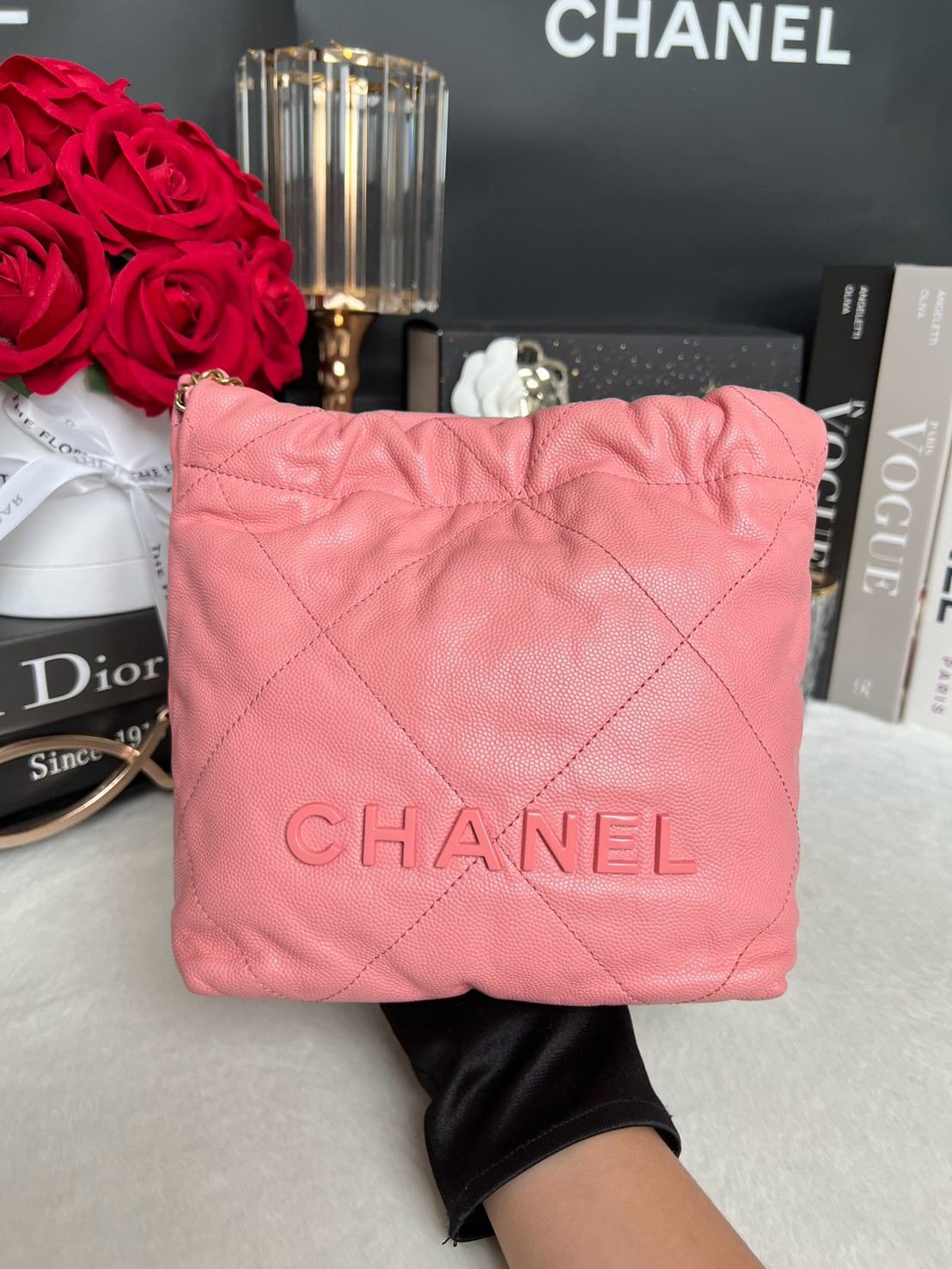 Used In Very Good Condition Chanel 22 Mini Caviar Microchip Full Set - Image 2