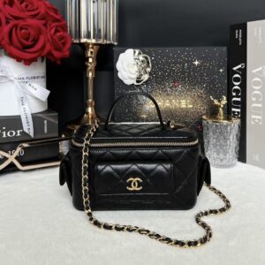 Used In Very Good Condition Chanel Vanity Caviar Microchip Full Set