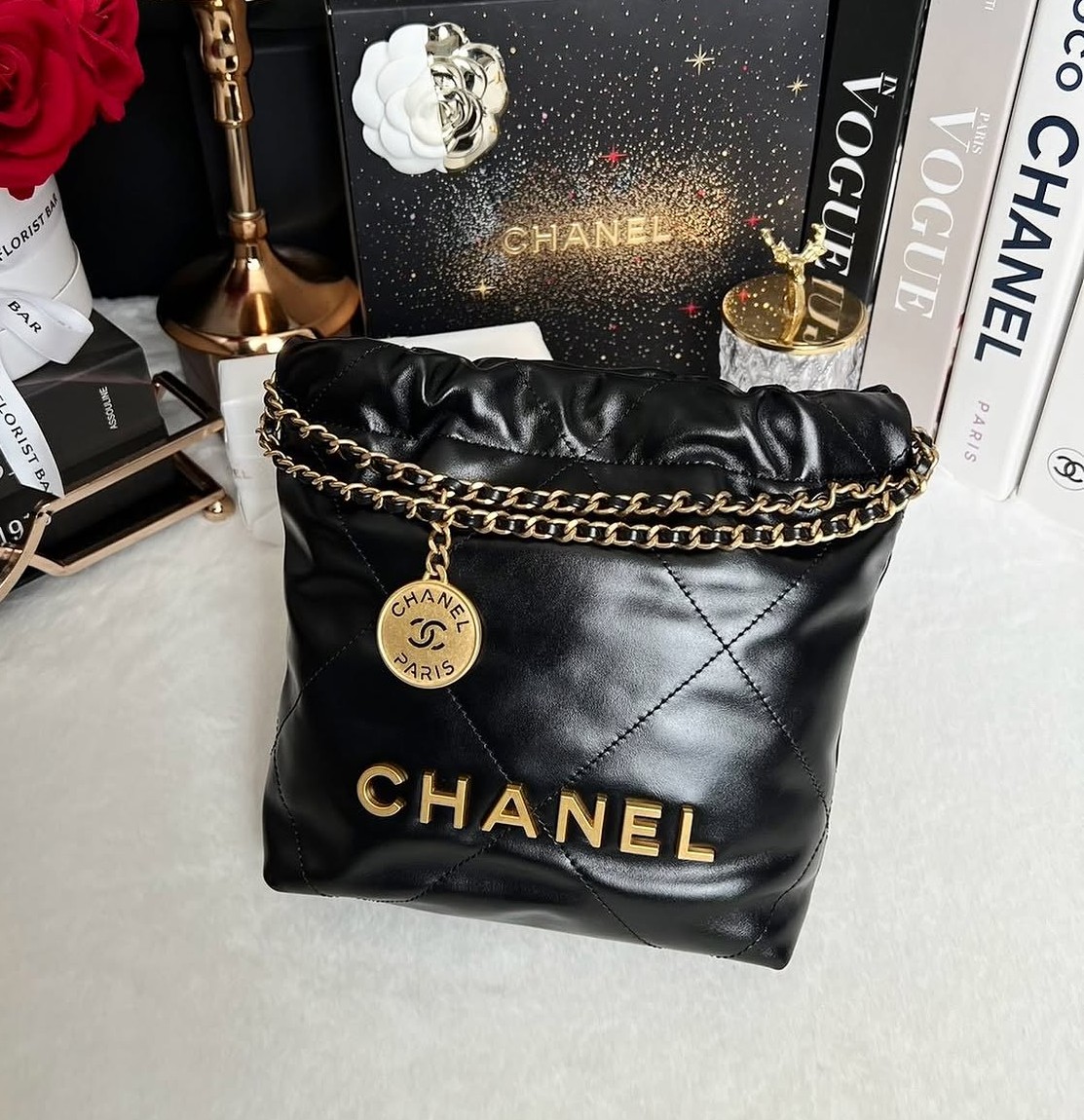 Used Like New Chanel 22 Mini Calfskin Microchip Full Set ปี24