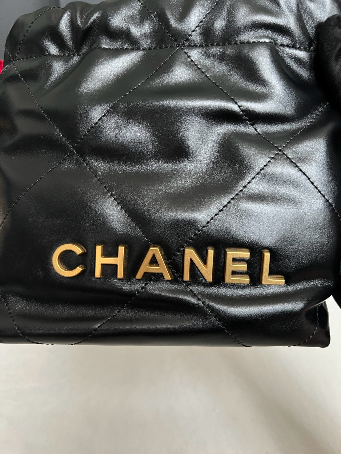 Used Like New Chanel 22 Mini Calfskin Microchip Full Set ปี24 - Image 13