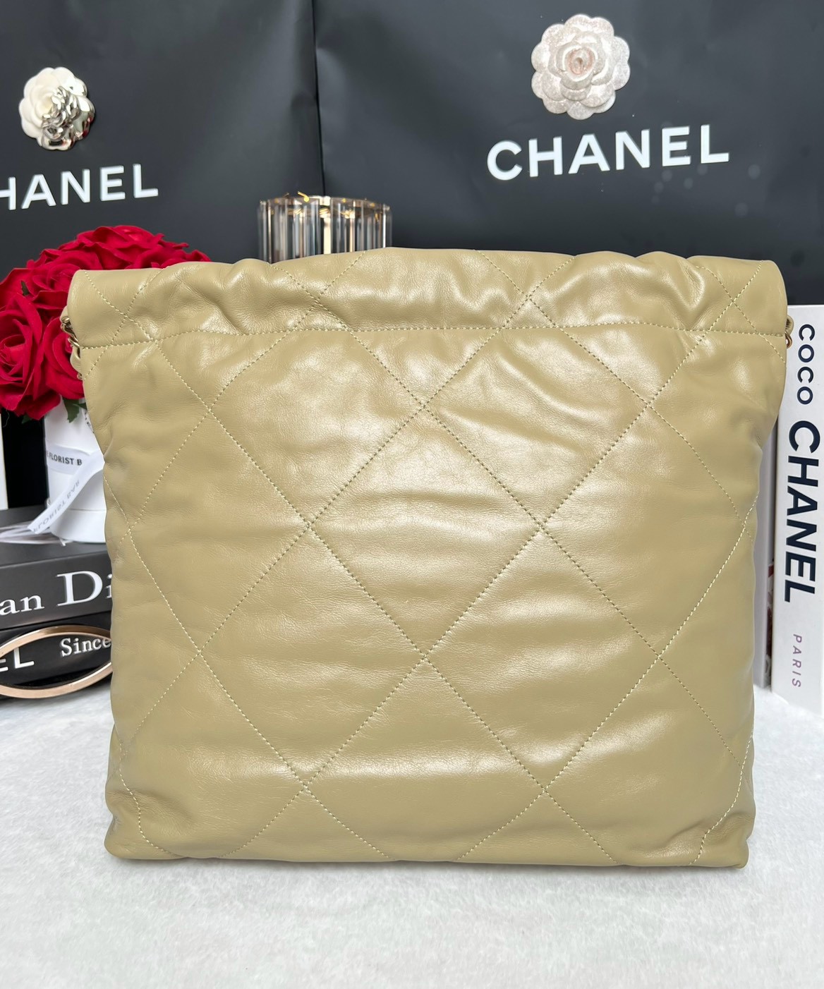 Used Like New Chanel 22 Small Calfskin Microchip Full Set พร้อมใบตรวจ - 图片 3