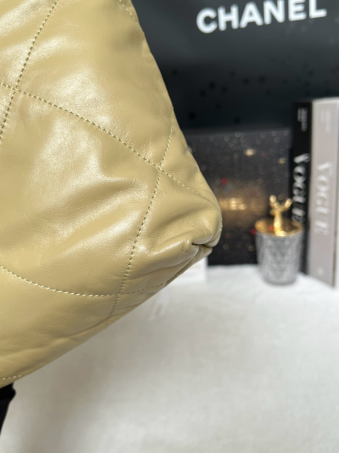 Used Like New Chanel 22 Small Calfskin Microchip Full Set พร้อมใบตรวจ - 图片 7