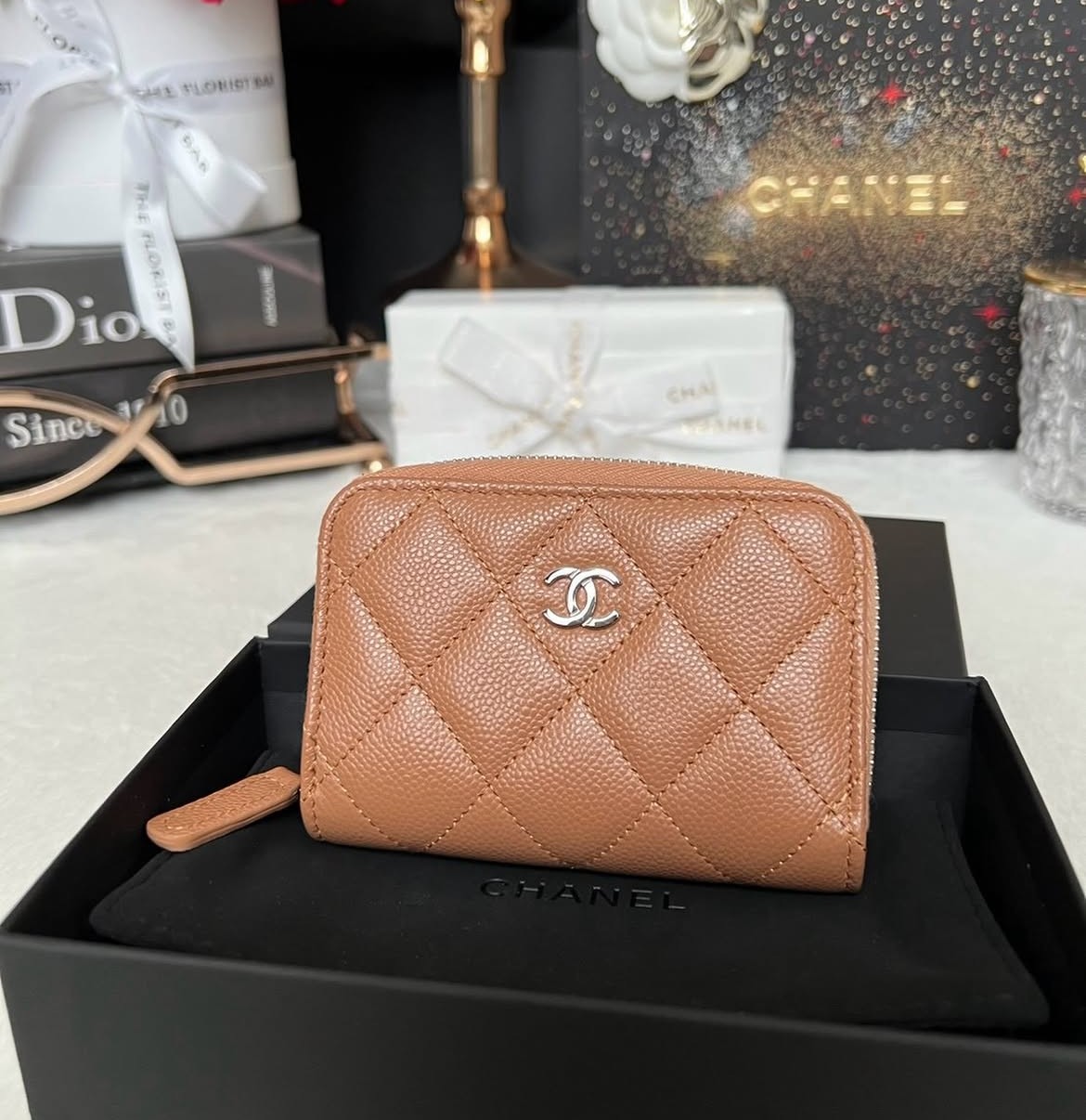 Used Like New Chanel Card Holder Caviar Microchip Full Set no rec.